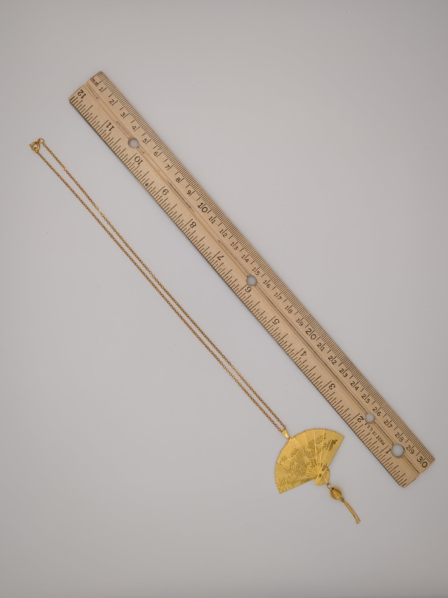 Vintage Gold-Plated Fan Necklace