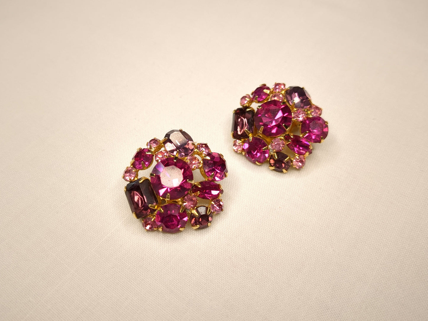 Weiss Pink Rhinestone Earrings