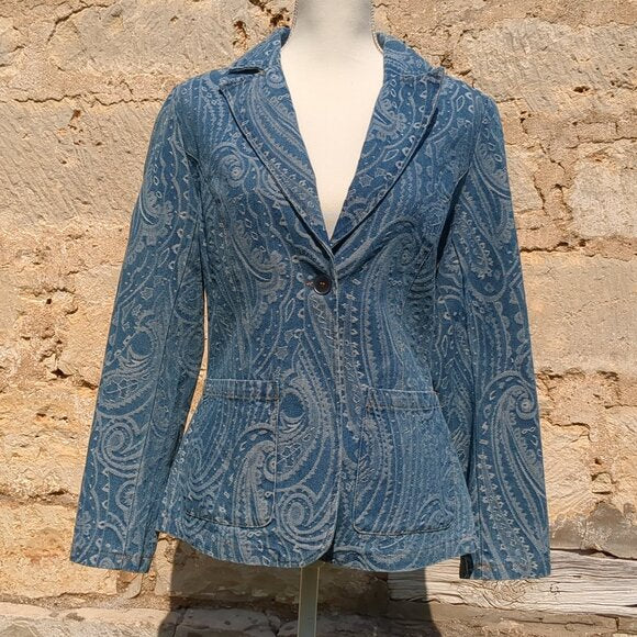 NWOT Blue Denim Filigree Blazer