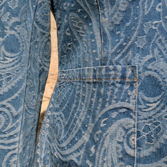 NWOT Blue Denim Filigree Blazer