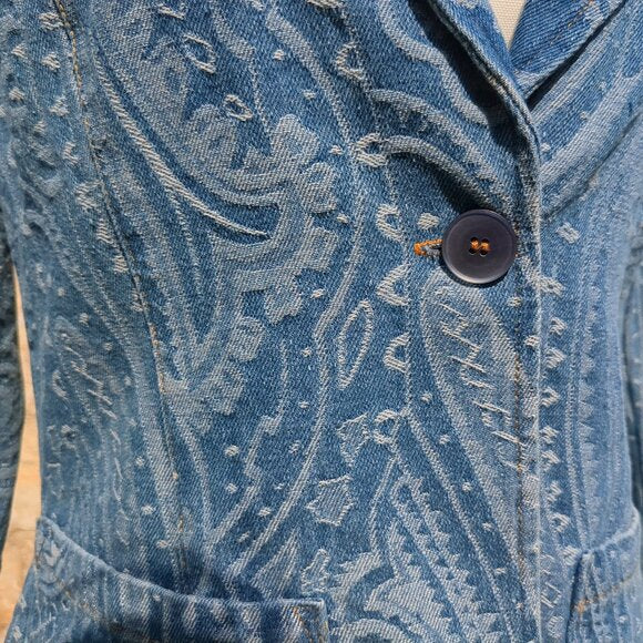 NWOT Blue Denim Filigree Blazer
