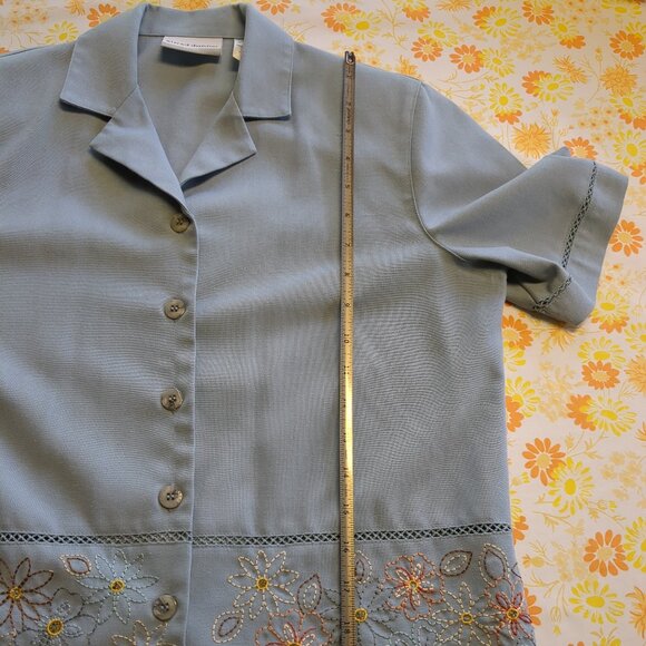 Alfred Dunner Blue Embroidered Pantsuit Vintage