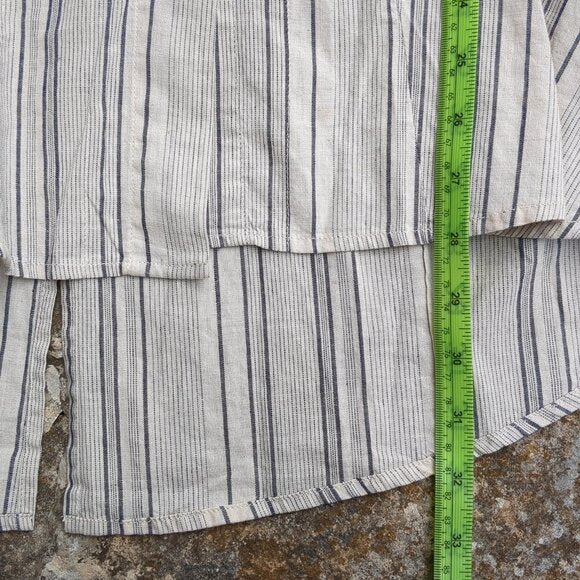 NWT Simply Noelle Striped Off-White Tunic