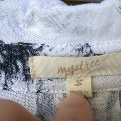 Like New Mystree Modern Tunic